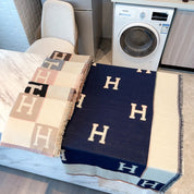 Fashionable H letter square pattern scarf