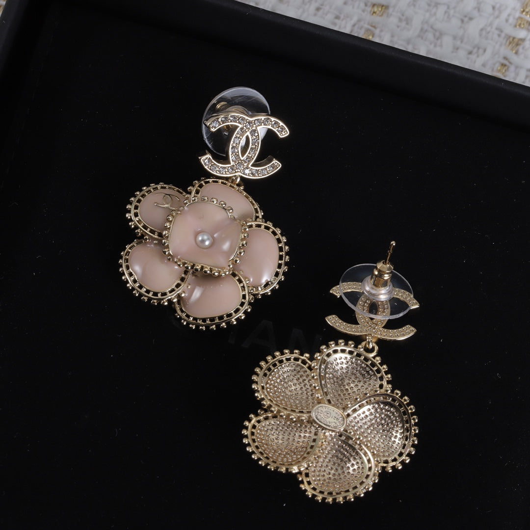 Fashion CC Flower Rhinestone Earrings