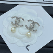 Fashion CC rhinestone earrings