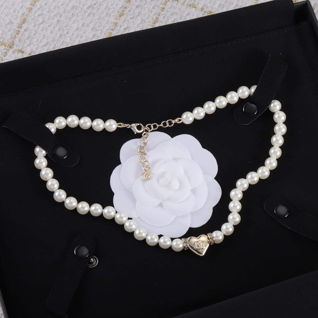 CC Pearl Love Necklace