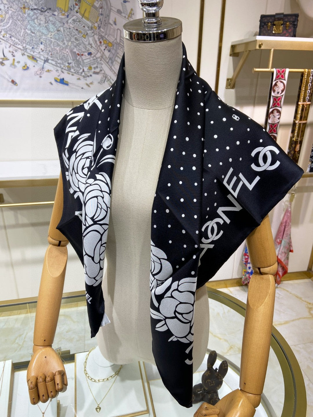 Fashion CC letter stripe printed silk scarf