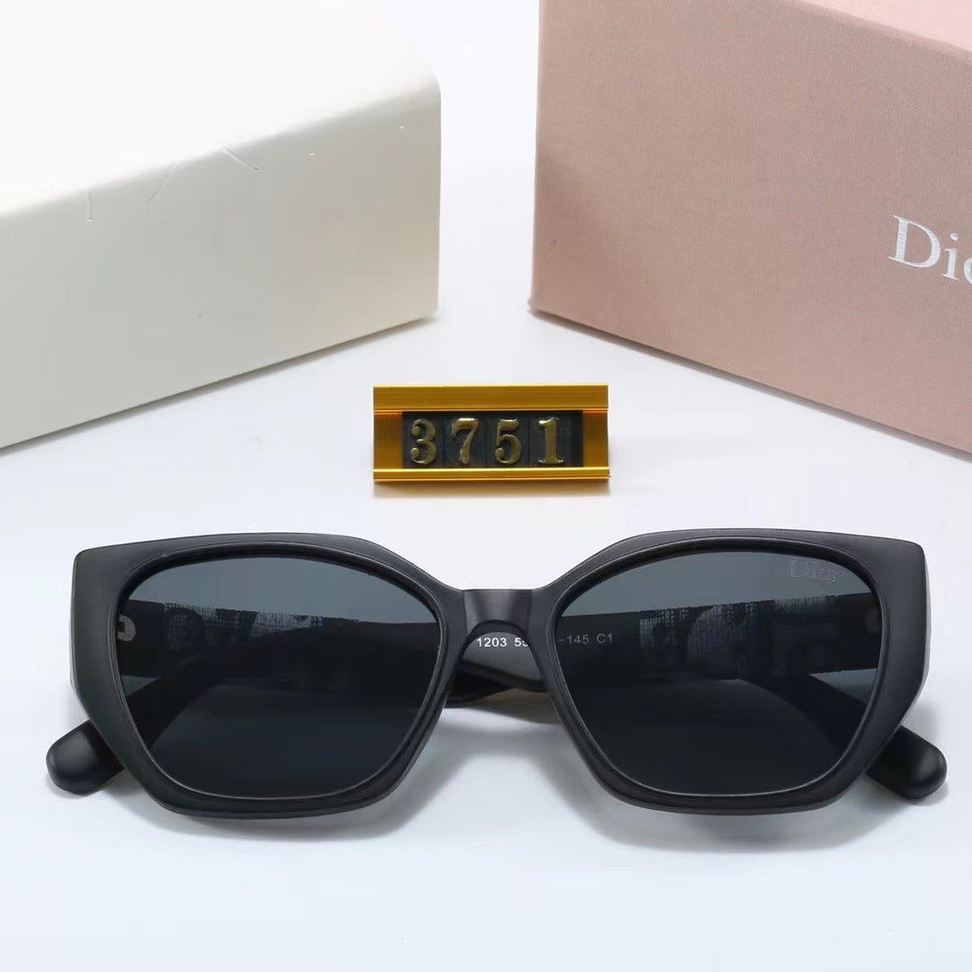 6-color fashionable CD letter temple polarized sunglasses