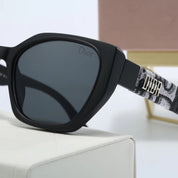 6-color fashionable CD letter temple polarized sunglasses