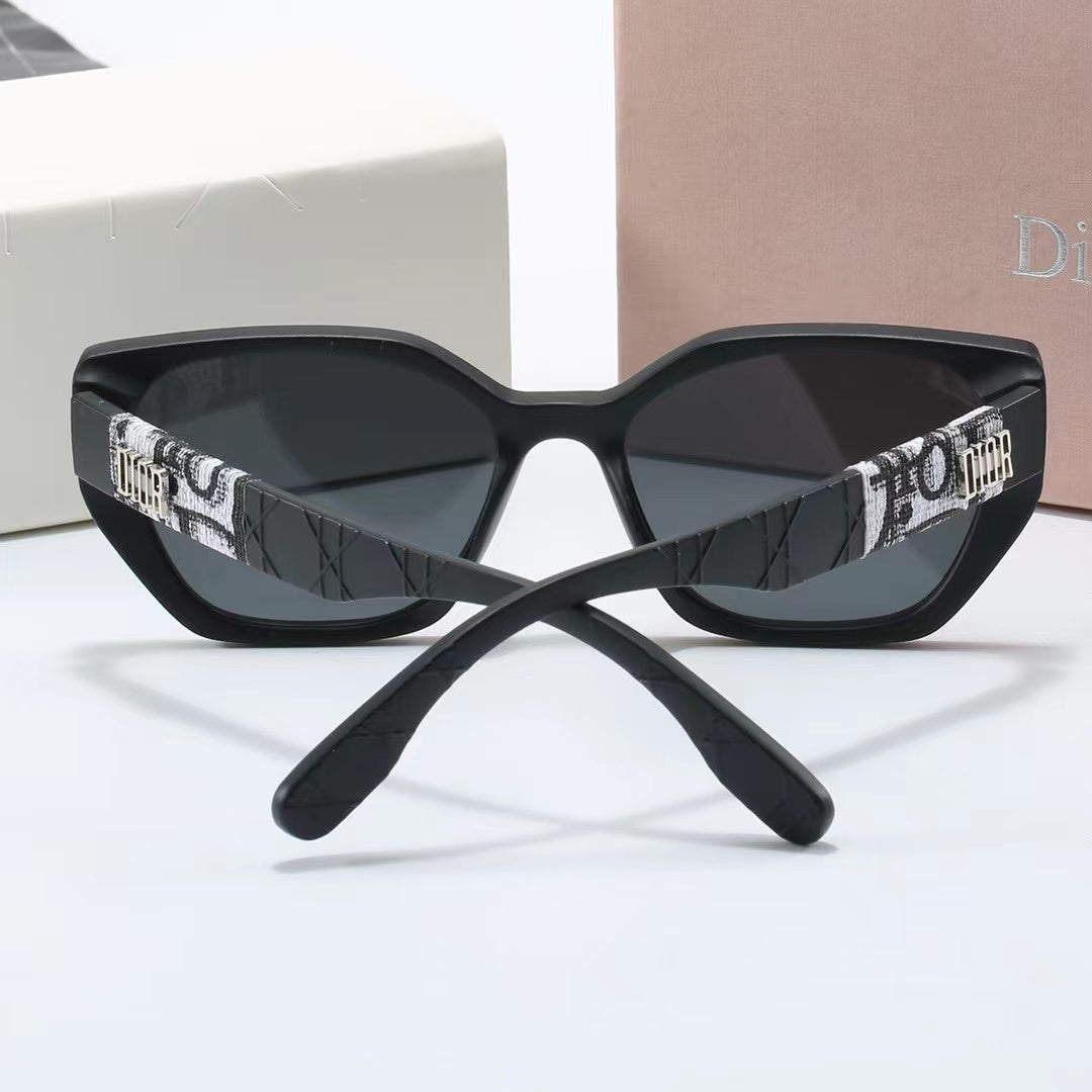 6-color fashionable CD letter temple polarized sunglasses