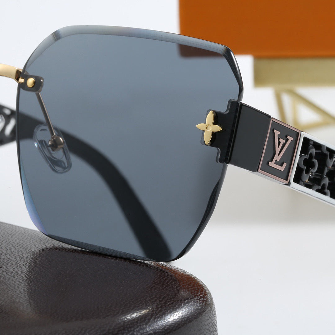 4-color fashionable LV letter sunglasses