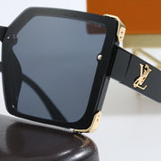 4-color fashionable LV letter sunglasses