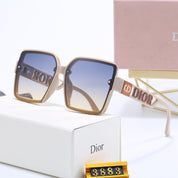 4-color fashionable CD letter sunglasses