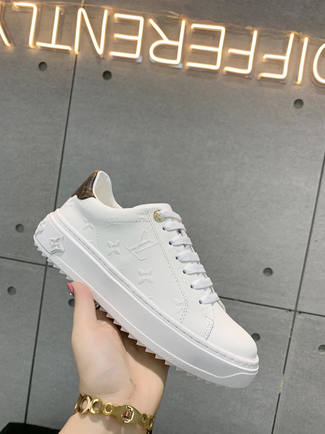 L Time Out Sneaker White For Women lou 1A9HBD