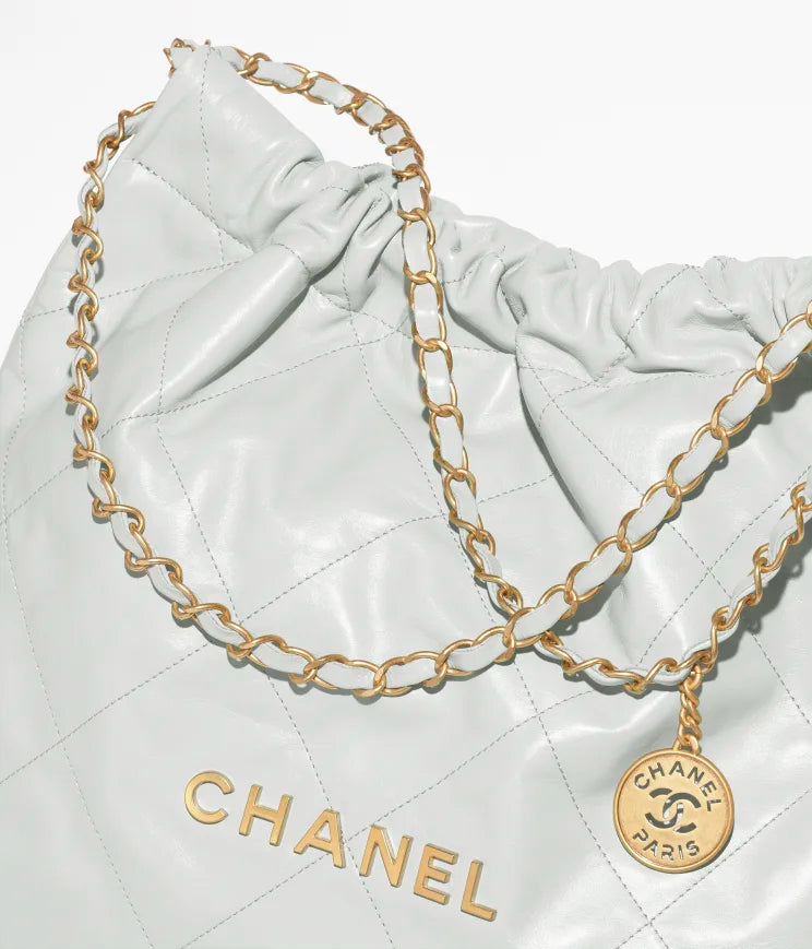 CHANEL 22 HANDBAG