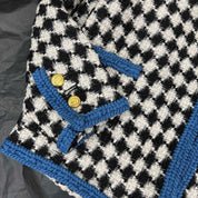 Woman Checkered long sleeved jacket