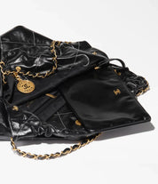 CHANEL 22 HANDBAG