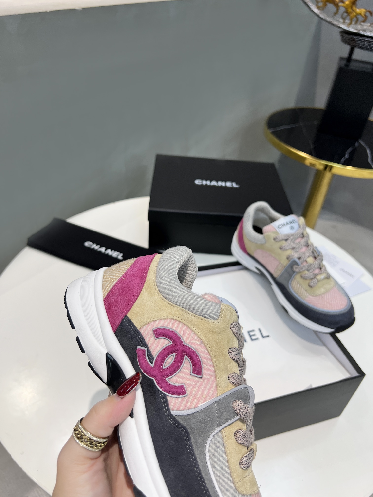 cc new arrival man and women shoes