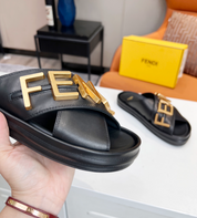 FD REFLECTIONS SLIPPERS