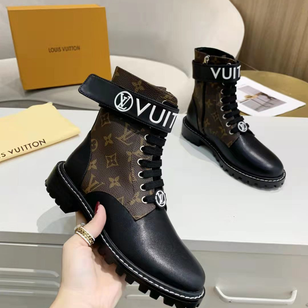 L women boots 