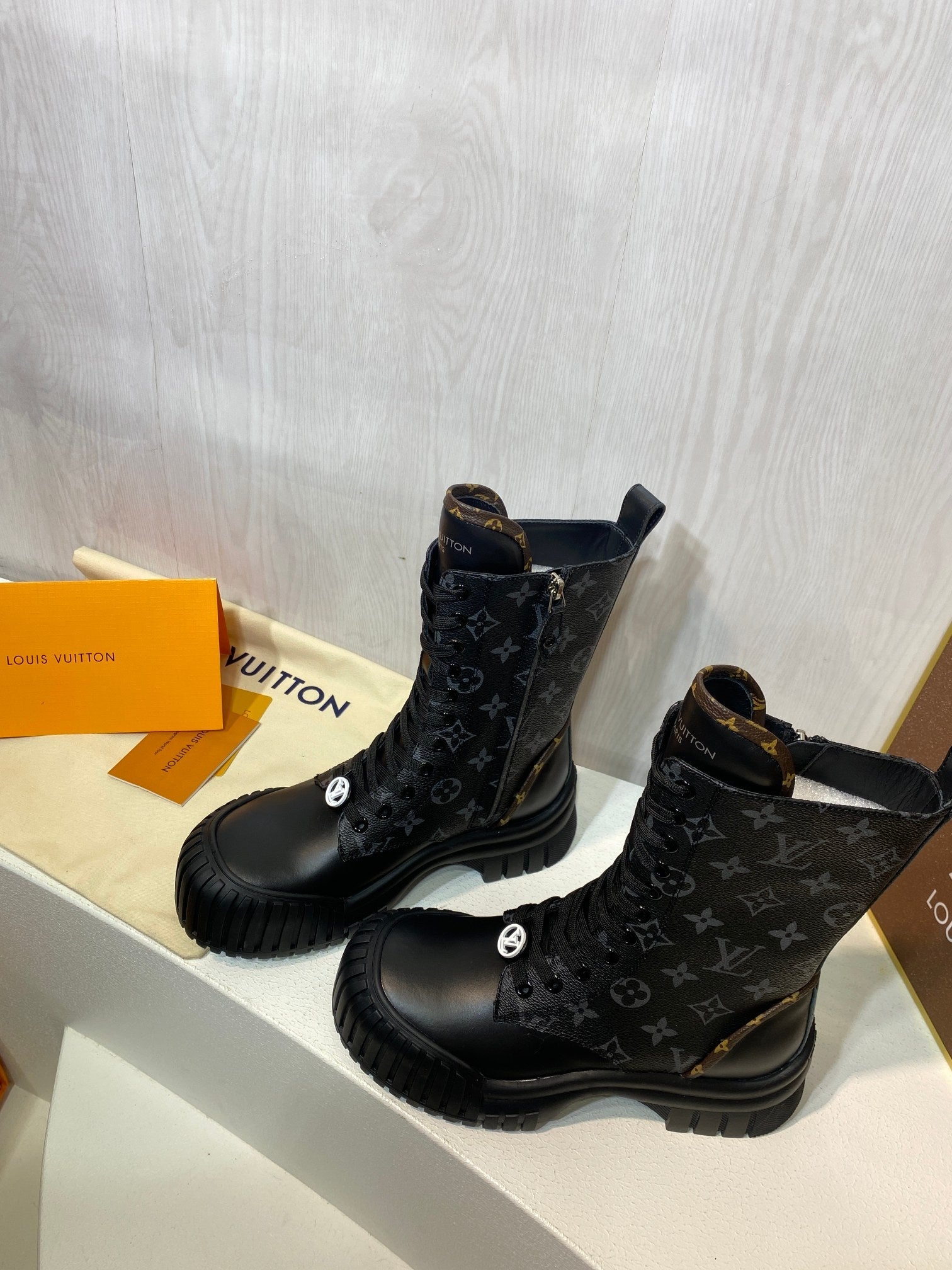 Louis new arrival boots