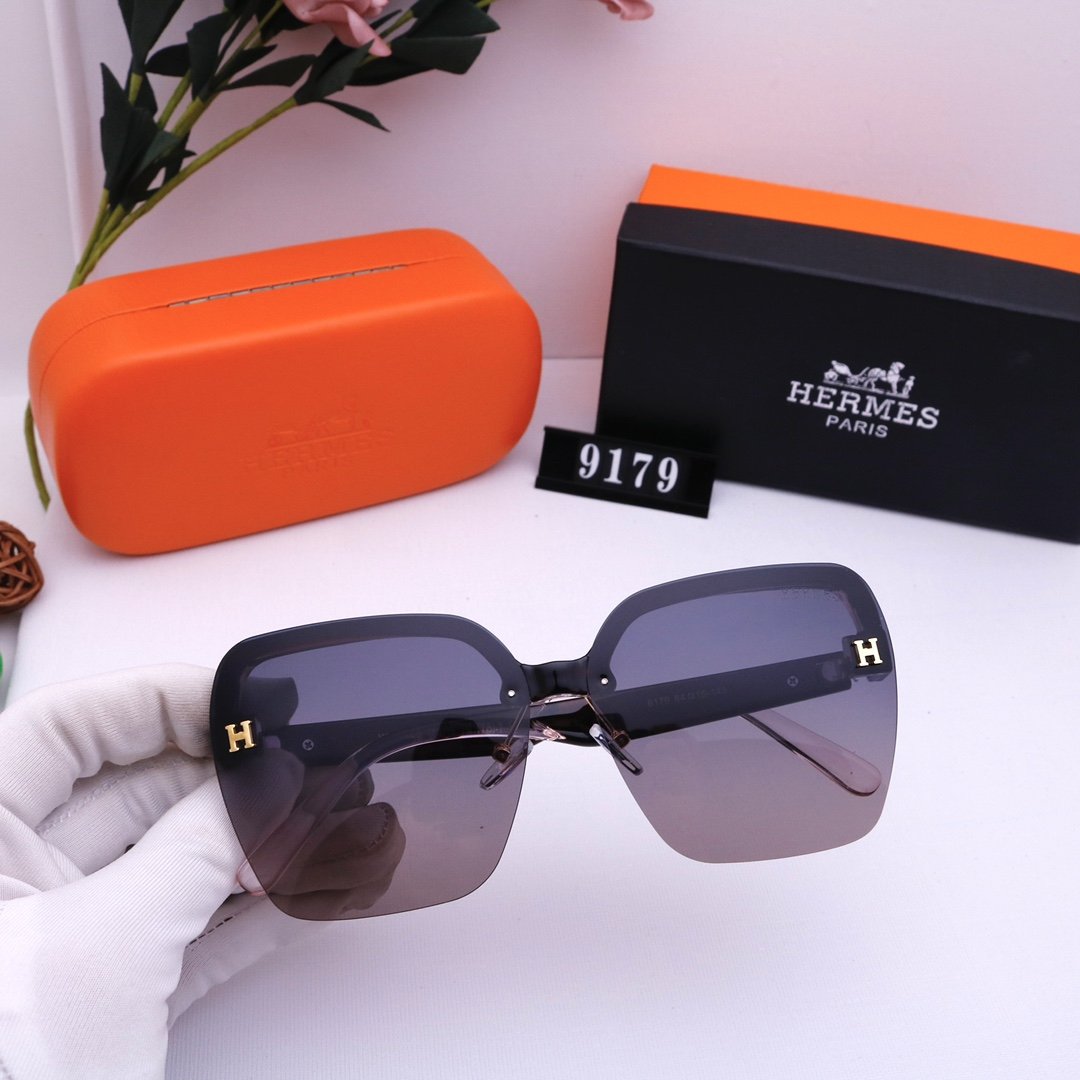 6 Color Women's Sunglasses—9179