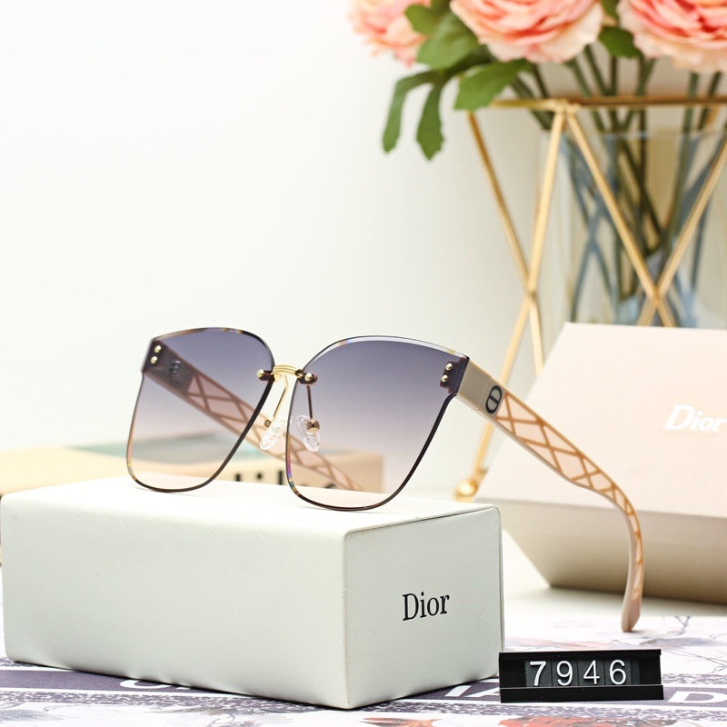 3 Color Women's Sunglasses—7946