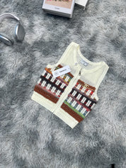 2024 Hollow Colored Sleeveless Knitted Vest