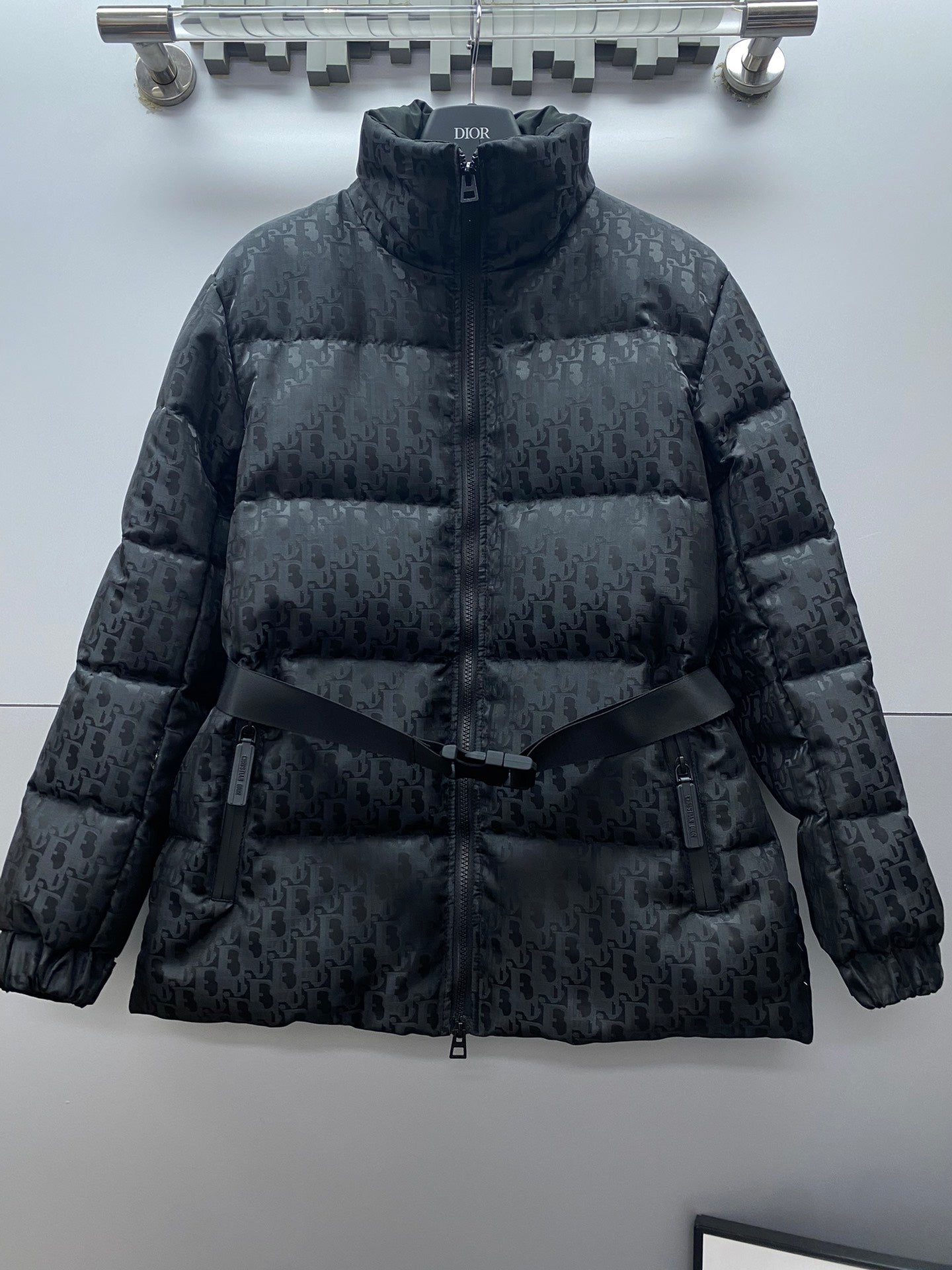 Stand-up collar jacquard Web down jacket&nbsp